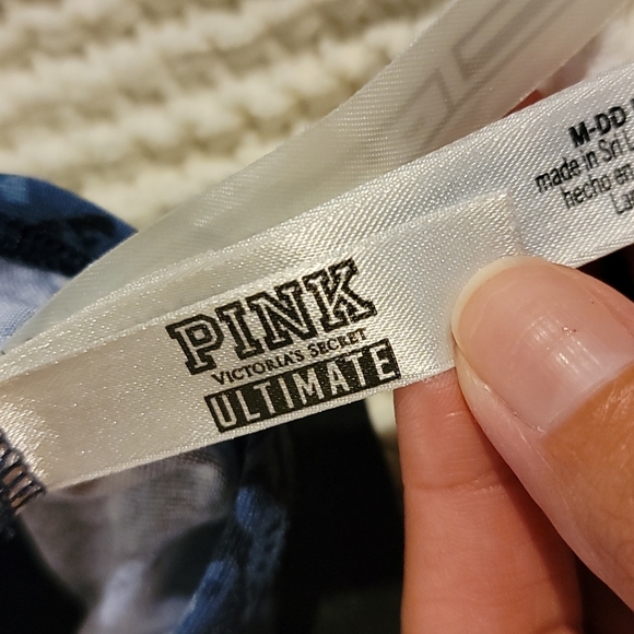 Victorias secret Pink yoga bra - Picture 3 of 5